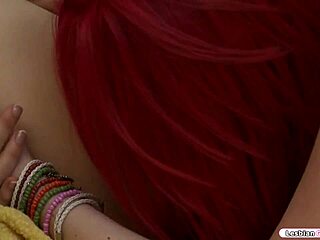 Busty redhead dives into her nerdy roommate's pussy with hot kissing and fingering 😏👩‍❤️‍💋‍👩