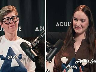 Hey, I can't eat if I'm doing daily anal interviews - Hazel Moore, Bree Mills