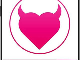 darcia lee slaps and spanks in interactive pov sex game with dildo in bathtub