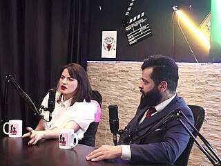 eles criaram uma produtora e sofreram muito no mercado j� tomaram golpe e ela estava gr�vida quando entrou no mundo porn� - lady snow e lord kenobi sheer red