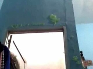 indonesian girl baths live on webcam