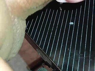 Kissy, deliver your vagina to me and give that mamada now!