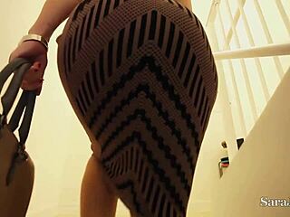 Beauty Babe Sara Loves Hotline Until Wet Pussy Drips