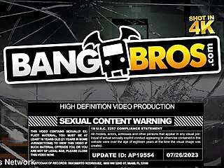 las mañanas son más placenteras al lado de mi amante caliente, no?