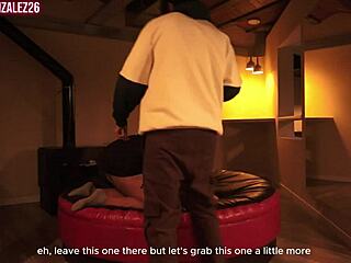 Casual photoshoot session with curvy latina Alisongonzalez26 before a quick hangout