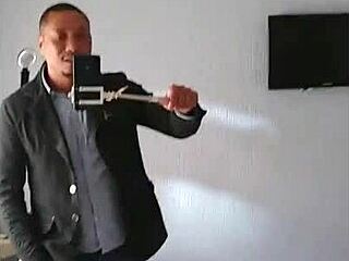 Oh damn, the secretary got caught sucking off her boss in wild office flashing!