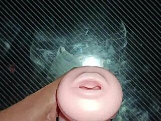 Kissy, deliver your vagina to me and give that mamada now!