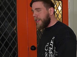 Blonde babe enjoys hot date with rough pussy pounding and deep licks