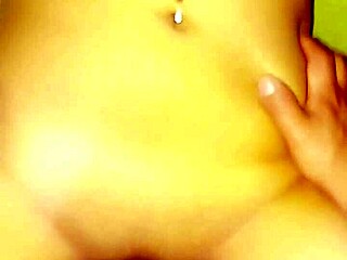 Termino Follando Con Chica Infiel Que Conocí En Centro Comercial Audio En Español