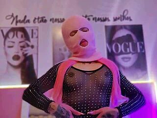 Bandit Friend Gives Relaxing Massage Leading To Full Milking Session