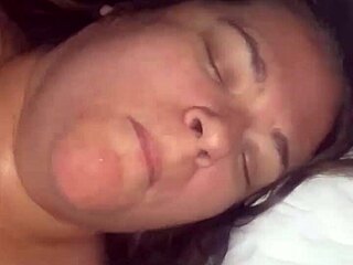 Fuck that wet girlfriend pussy hard until she cums everywhere!