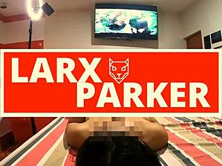 Perla spreads legs wide open for deep ass licking and tongue thrusting in room casting!