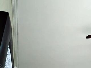 i fuck my lover so good in that hidden motel room cam