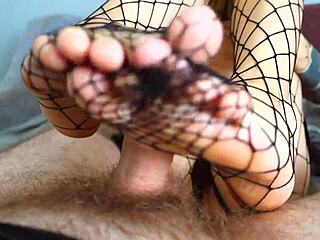 sexy witch sunako kirishiki gives tantalizing footjob in fishnets