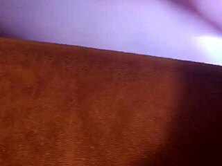 i'm enjoying a relaxing hand session dedicated to patgill1958 in this classic blue film vibe