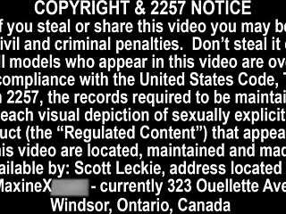 sex toys bring fun for hottie hollie in dildo session