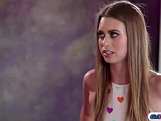 Busty Mature Woman Teaches Young 18+ Babe Art Of Kissing And Licking In Steamy Lesbian Encounter