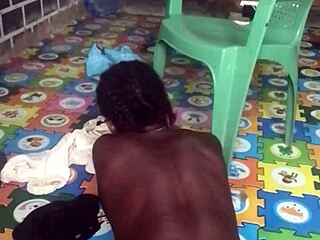 Crazy bitch twerks naked wildly