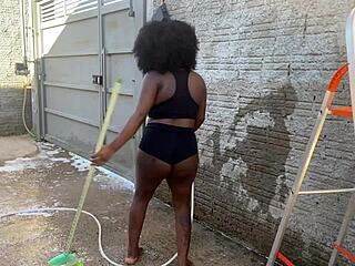 Amateur Latina Takes Monster Cock Bareback And Begs For Cum On Face!