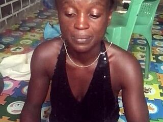 Crazy bitch twerks naked wildly