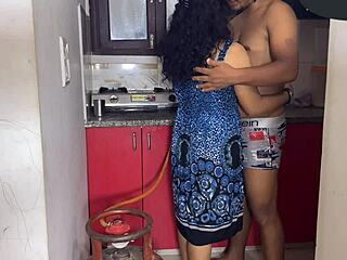 Amateur Colombian Bride with Natural Tits and Big Ass Seduces Neighbor for Sexy Homemade Encounter