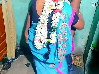 Indian woman room cleaning leads to sex with house owner in bedroom