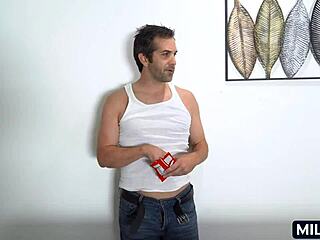 hey bored housewife, are you ready to cheat with a hot cougar babe tonight?