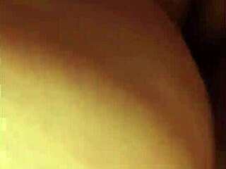 Puta Callejera Upskirt with Mature BBW MILF in Lingerie Licked by Young 18+ Student in Dorm Room