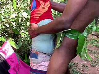 Hottest Black Slut Takes Huge Cock for Chubby Creampie