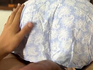 Mi Vecino Consiguió Trabajo Para Follarme Subtítulos en Español