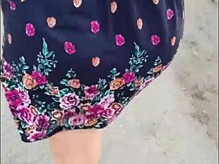 Puta Callejera Upskirt with Mature BBW MILF in Lingerie Licked by Young 18+ Student in Dorm Room