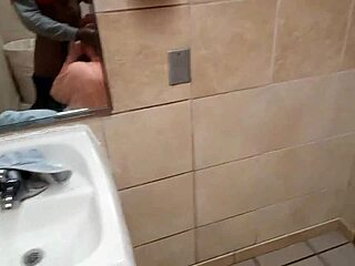 Pretty redhead snow bunny blowjob