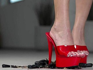4k Hot Footfetish Crushing Fruits With Bare Feet And High Heels In Amateur Solo Fetish Fun