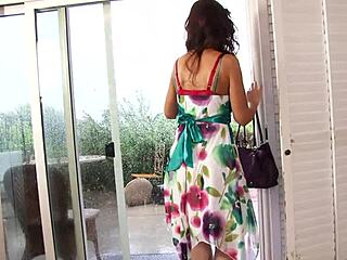 lovely jada and syren share a big black dick in this awesome threesome with double penetration