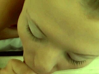 beauty babe licking dick