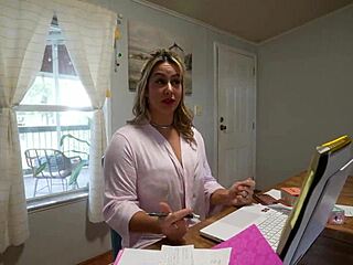 Horny Mom Rides Huge Cock In Cowgirl And Takes Doggystyle Pounding From Stud