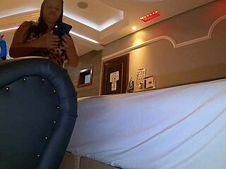 Fudendo a mulher do meu chefe ele sabe e deixa