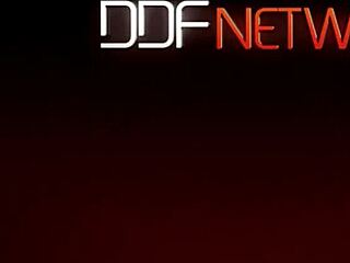 The joy she feels with shaved pussy and natural tits 😊