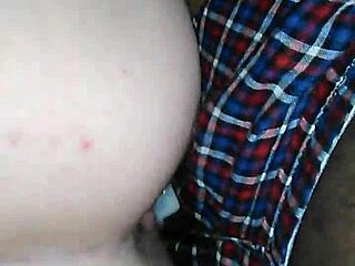 Oh man, I just love that wet wet feelin' all over me