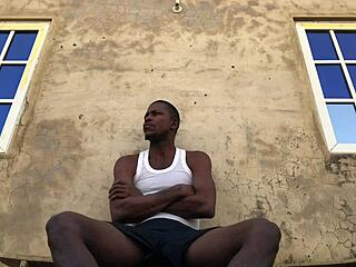 Damn, Pounding That Wild Bitch Outdoor With Monster Cock Until She Squirts Everywhere!