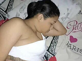 Colombian whore gets fucked hard like a slut in the United States after her phone video leaks with massive cock action