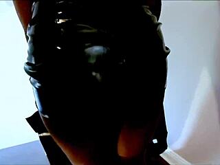 curvy ebony babes jazmine cashmere and sydnee capri take on wesley pipes monster cock in rough anal threesome