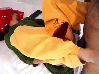 i gave twenty thousand rupees and had a hard sex