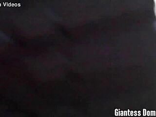 i love how giantess summer dominates and crushes everything in sight