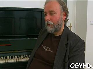 Perverted J Gal Rides Old Boner in Hardcore Amateur Fuck Session with Blowjob