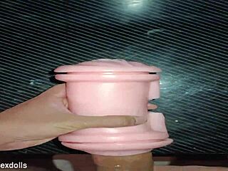 trailer kissy me hace una mamada