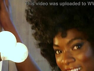 i enjoy watching ana foxxx perform in the supernova pmv video