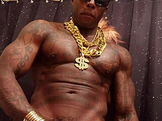 I feel pure bliss worshipping Hallelujah Johnson's huge BBC African king