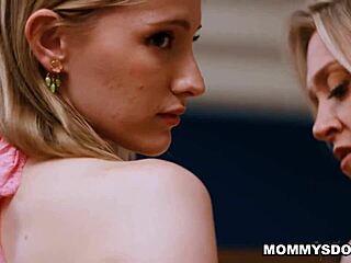 dee williams gets more intimate with melody marks