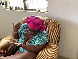 mummy go plots sneaky fuck while husband is missionary away?